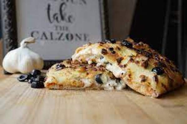 Pizza Mamma Calzone
